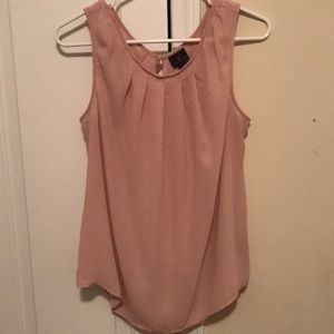 Worthington: Sleeveless Shell NWOT